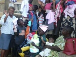 aba_foundation_destitute_children_receive_gifts_of_cloths_from_dr_margaret_kiyimba_20160830_1478144751